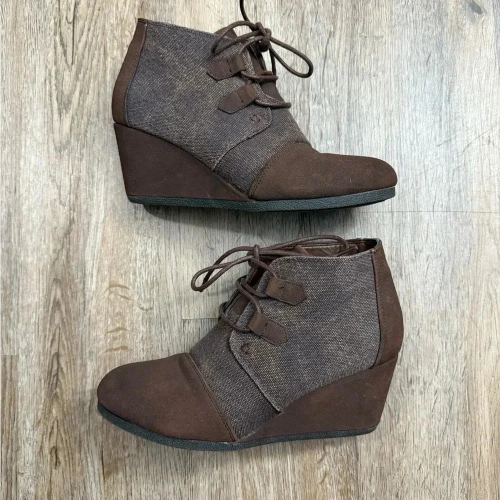 Pierre Dumas Wedge Booties